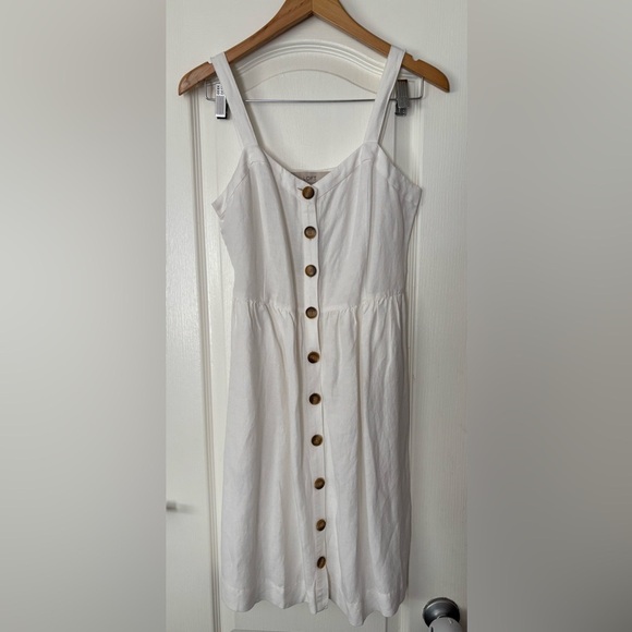 LOFT Dresses & Skirts - NWT White Loft Summer Dress - Size 0P